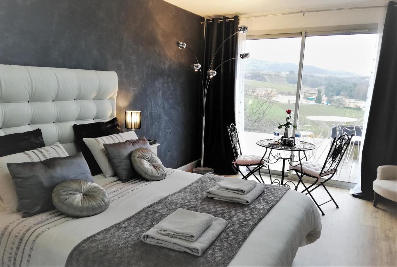Chambres d`Hôtes Luxe et Sérénité Theize Exterior foto